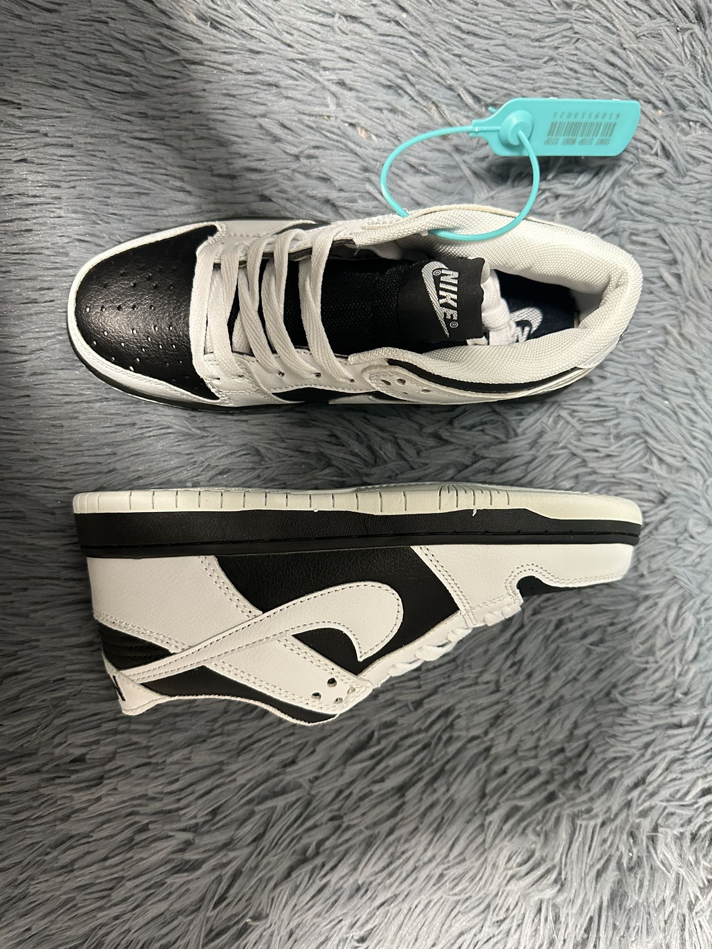 V2199-194.6💴30.66$NIKE gallery