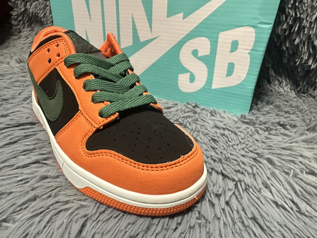V2199-194.6💴30.66$NIKE gallery