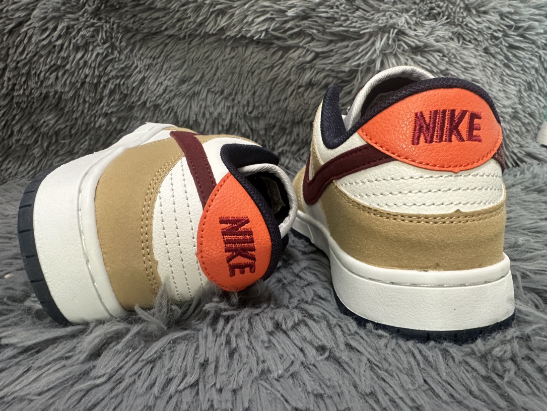V2199-194.6💴30.66$NIKE gallery