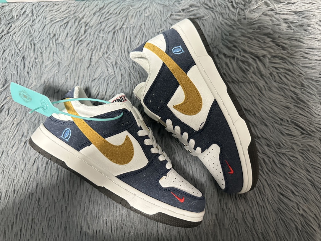 V2199-194.6💴30.66$NIKE gallery