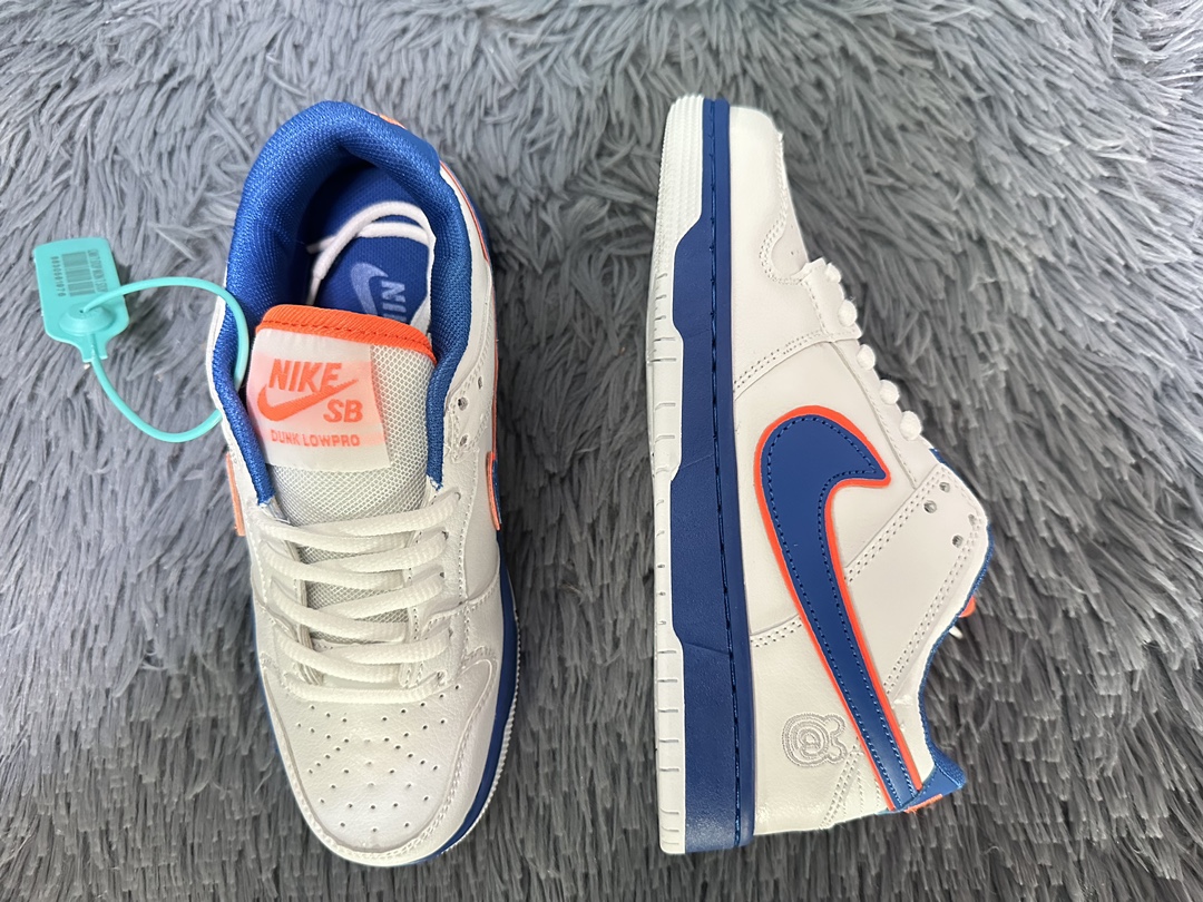 V2199-194.6💴30.66$NIKE gallery