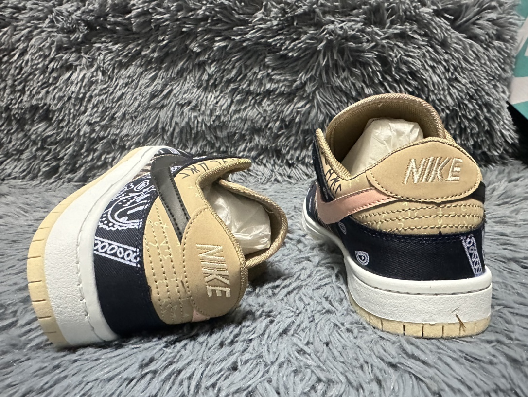 V2200-211.8💴32$NIKE gallery