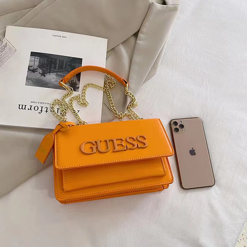V2203-194.6💴29.66$Guess gallery