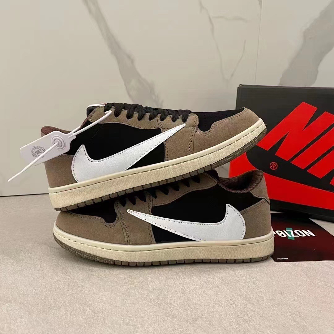 V2205-208.8💴30.6$NIKE gallery