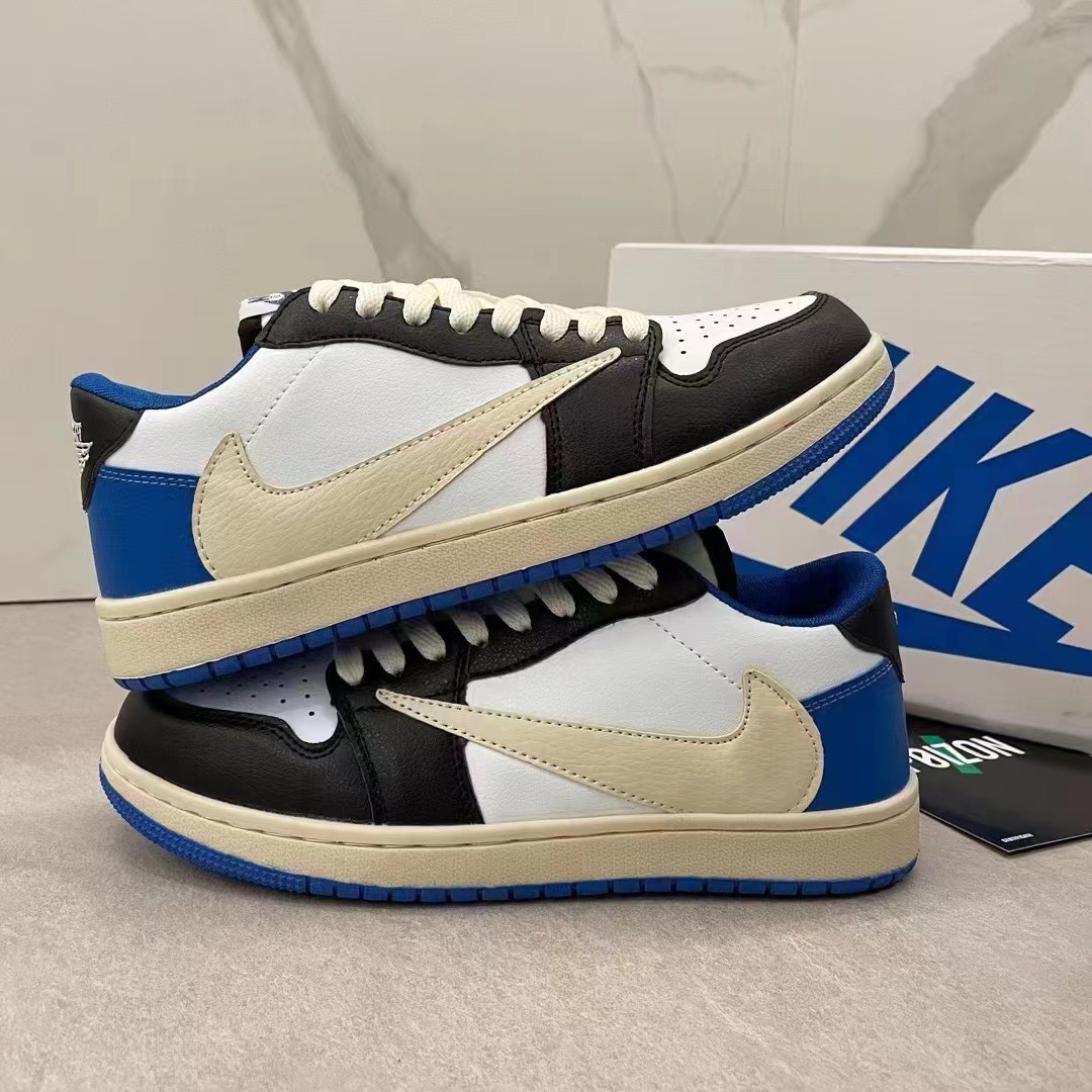 V2205-208.8💴30.6$NIKE gallery