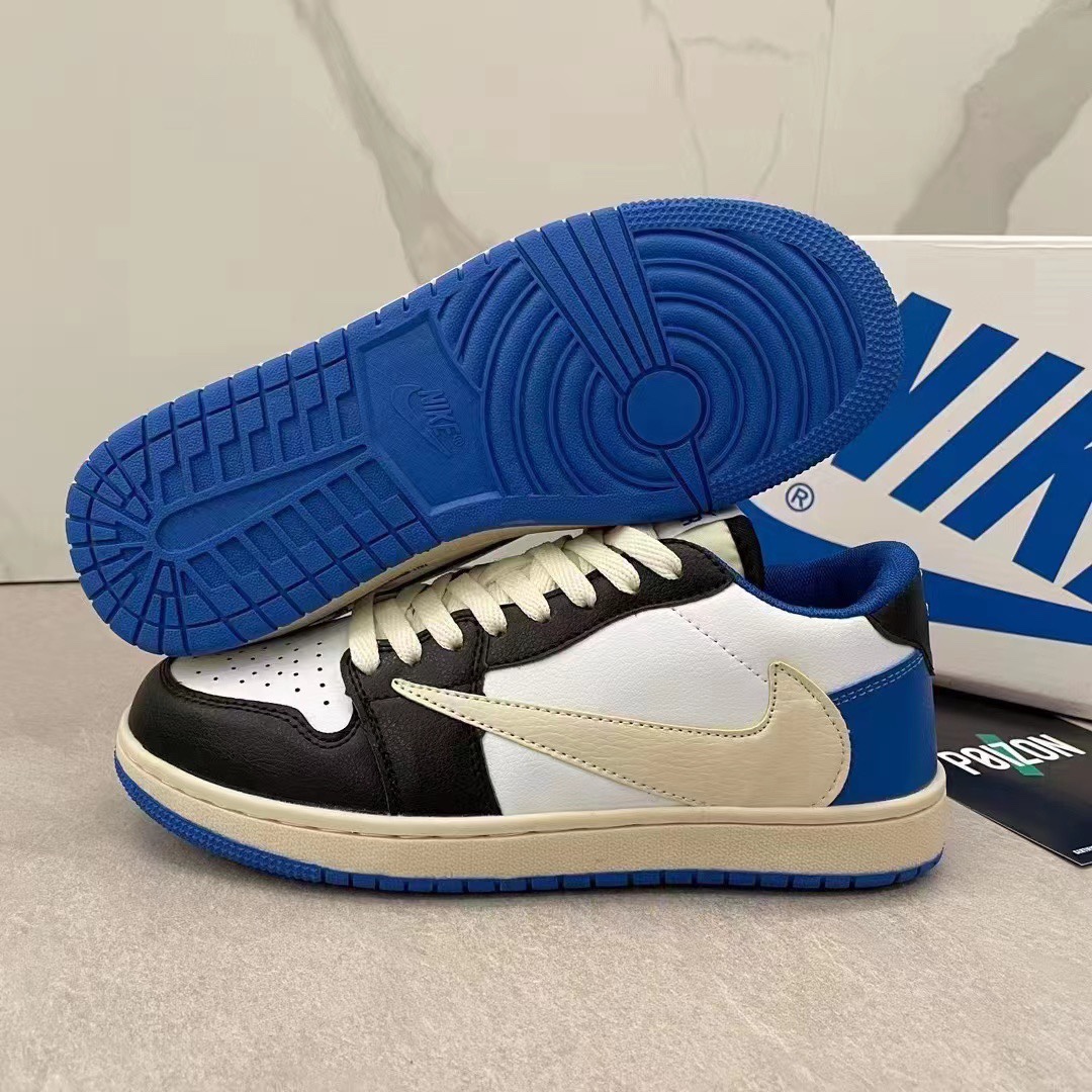 V2205-208.8💴30.6$NIKE gallery