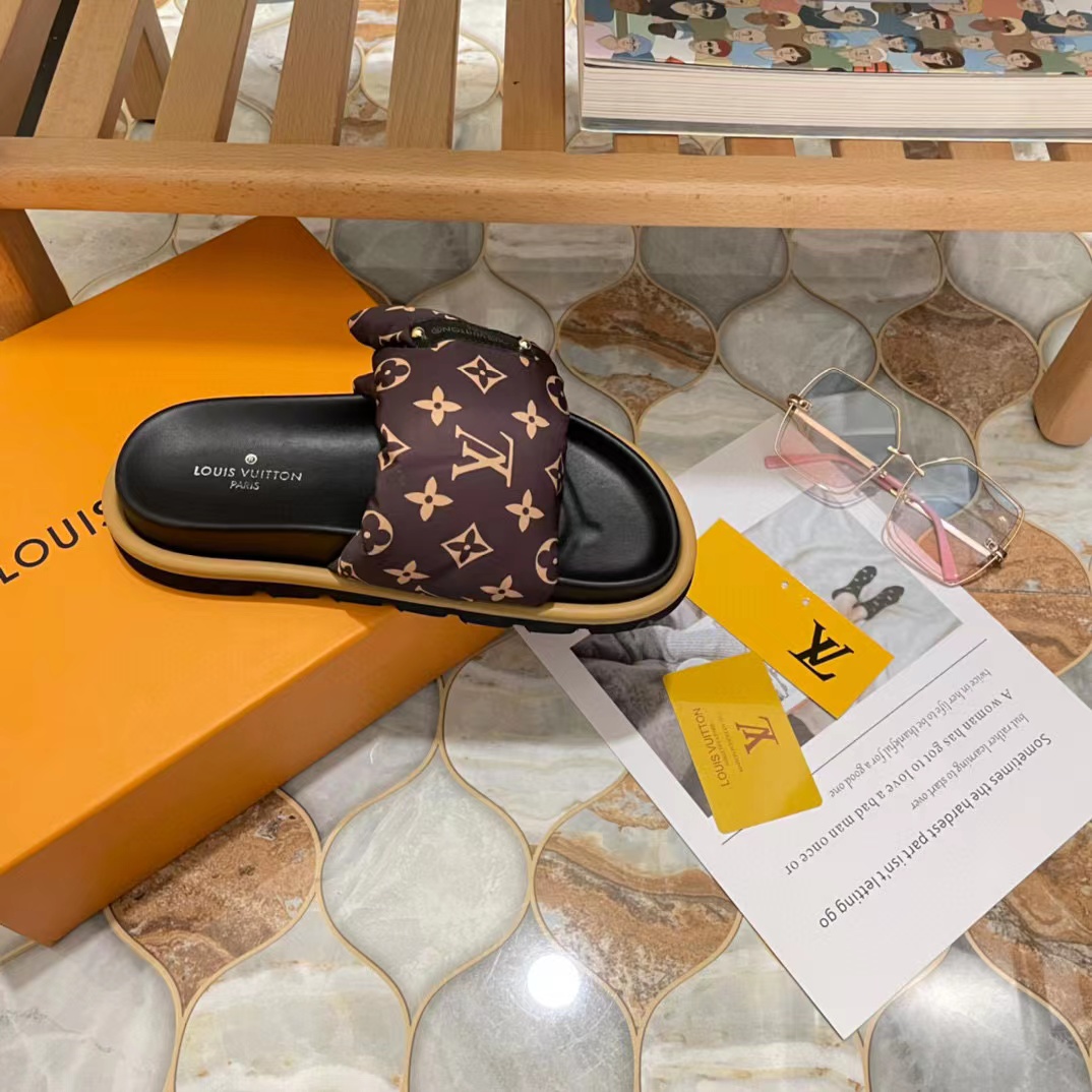 V2226-262💴38$LV gallery