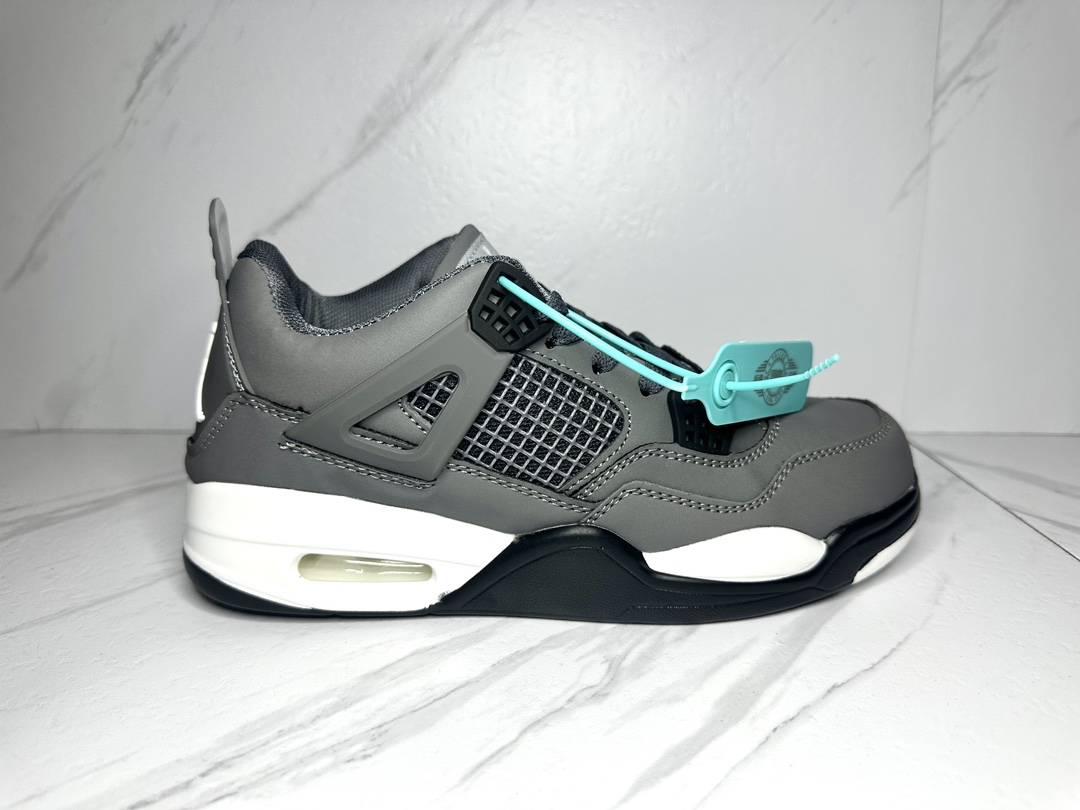 V2229-235.2💴36.66$NIKE gallery