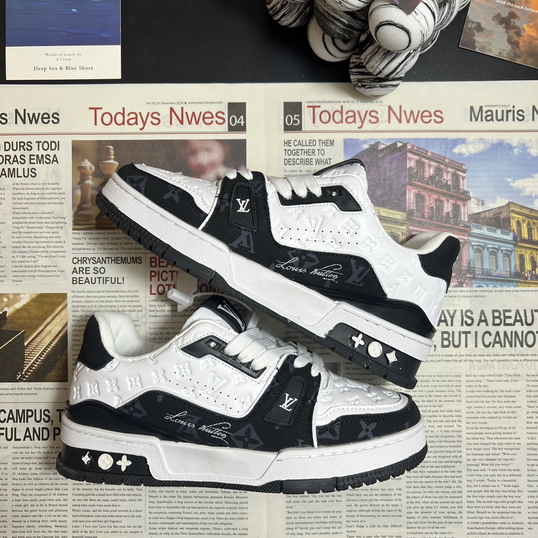V2241-306💴46.18$ LV gallery