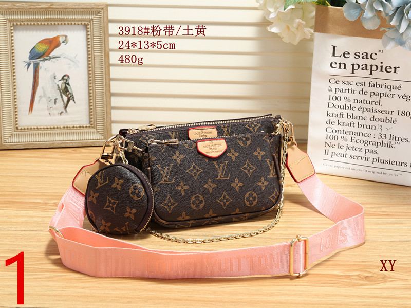 V2245-189💴32.01$lv gallery