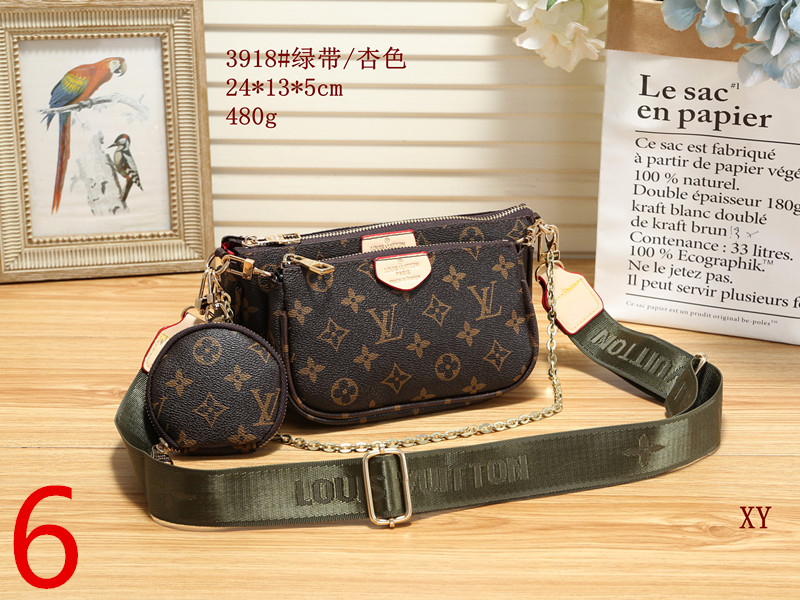 V2245-189💴32.01$lv gallery
