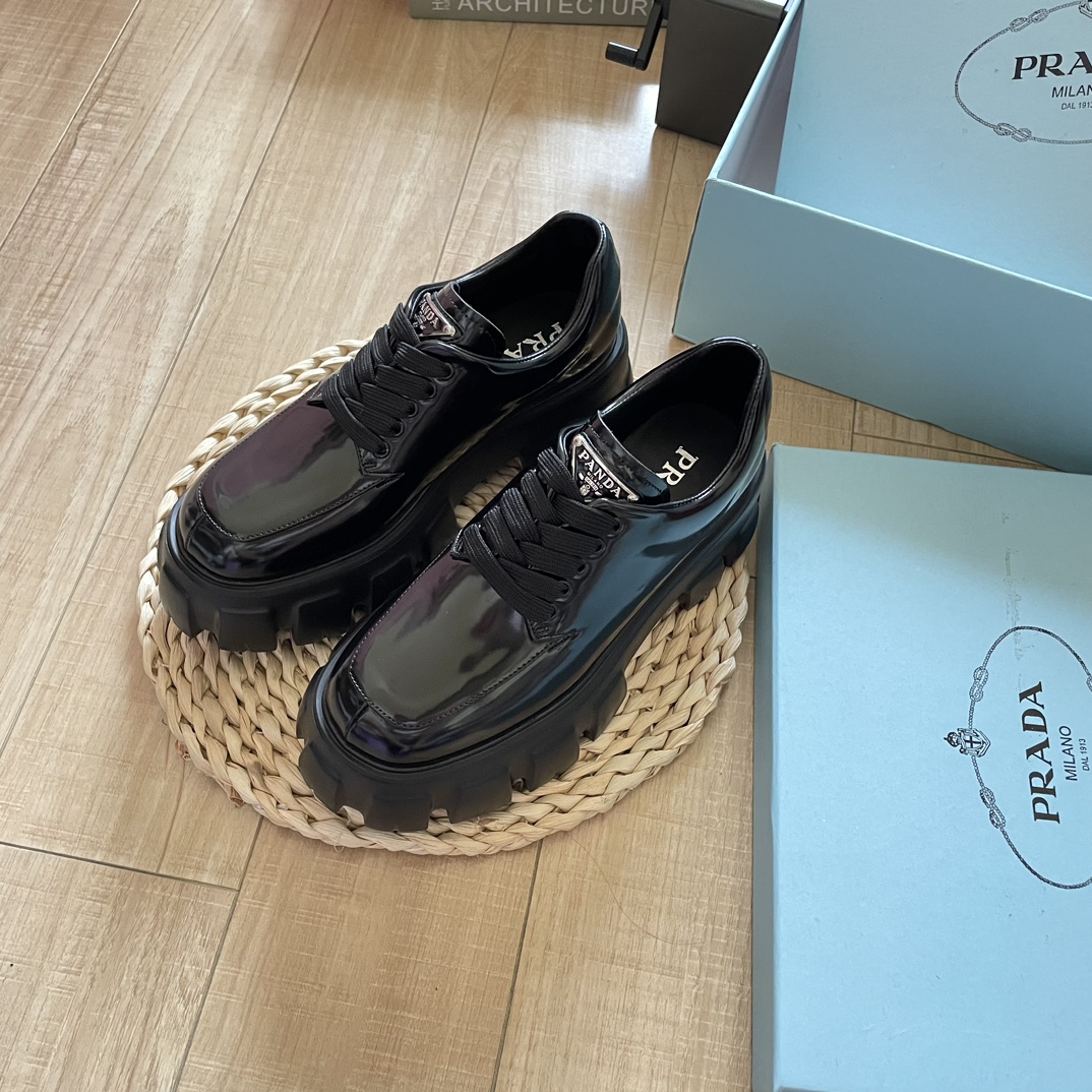 V2257-445💴66.85$PRADA gallery