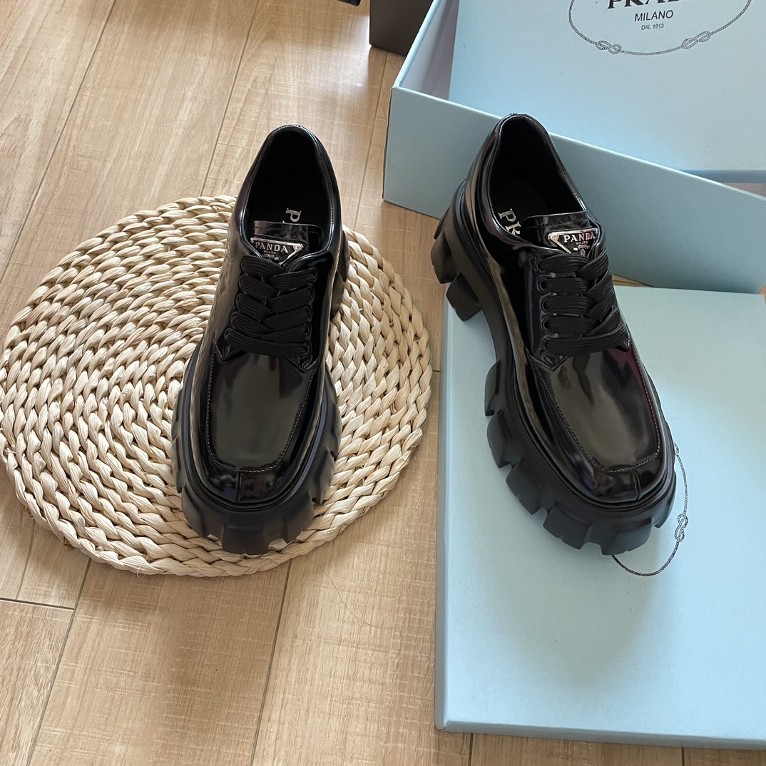 V2257-445💴66.85$PRADA gallery