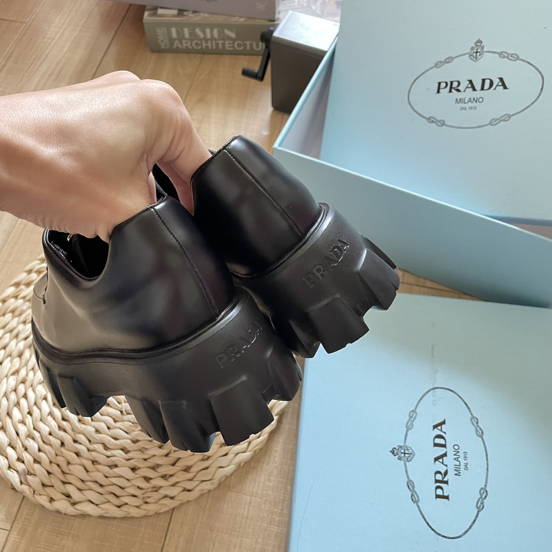 V2257-445💴66.85$PRADA gallery