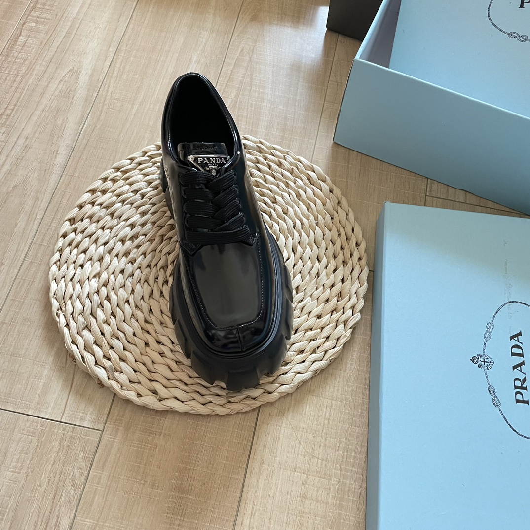 V2257-445💴66.85$PRADA gallery