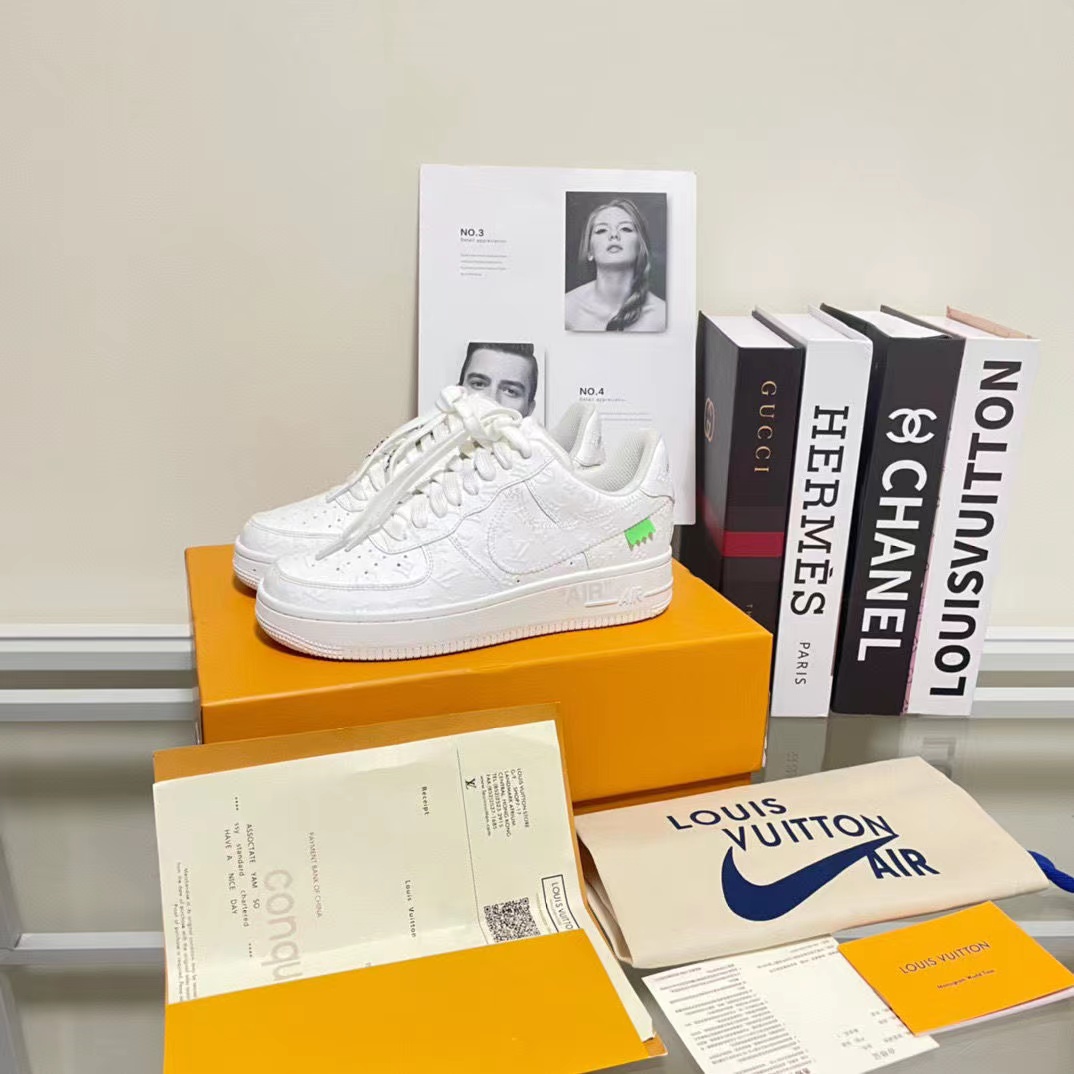 V2272-216.8💴33.12$NIKE gallery