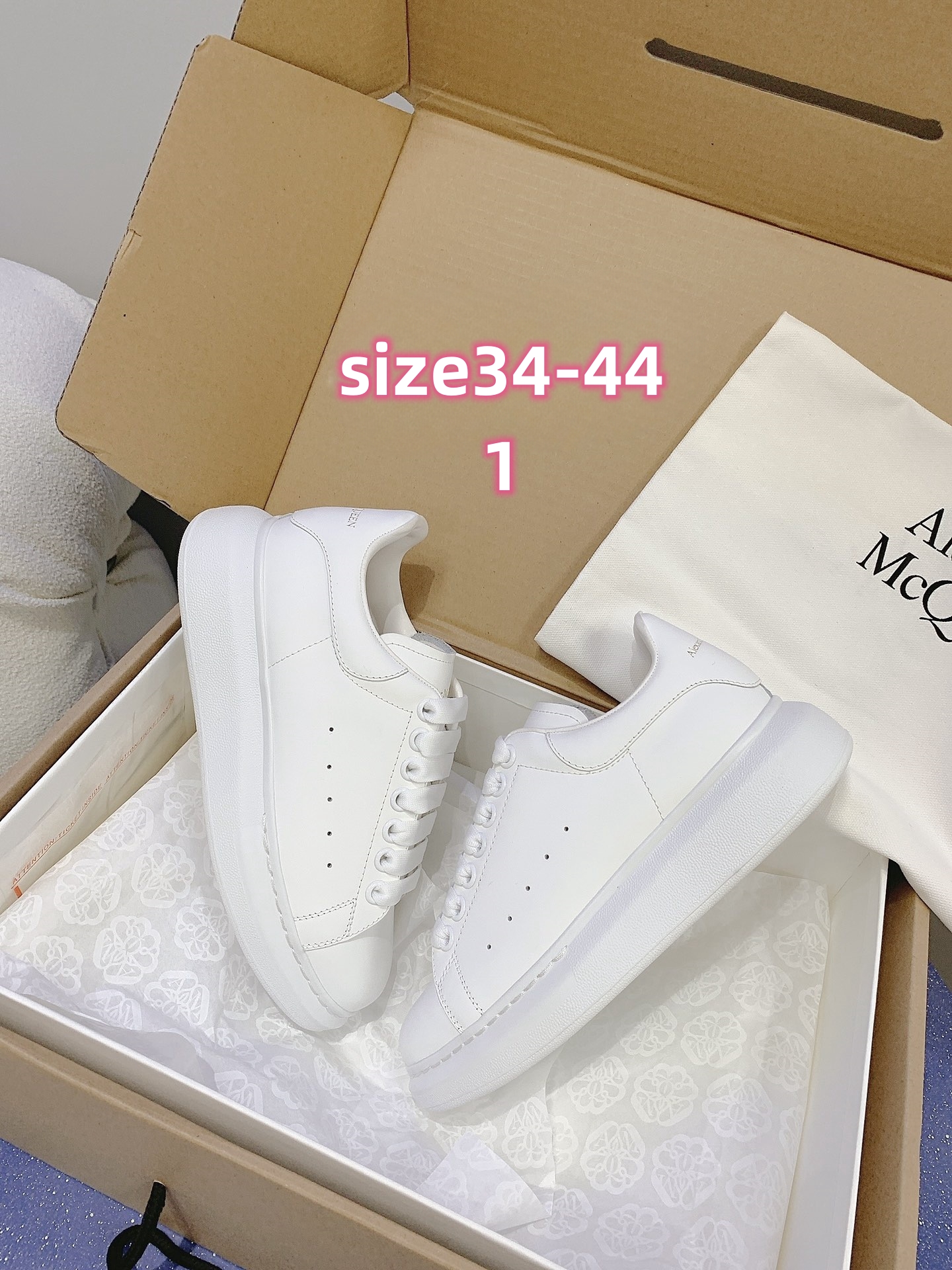 V2309-308.8💴45.88$Alexander Mcqueen gallery