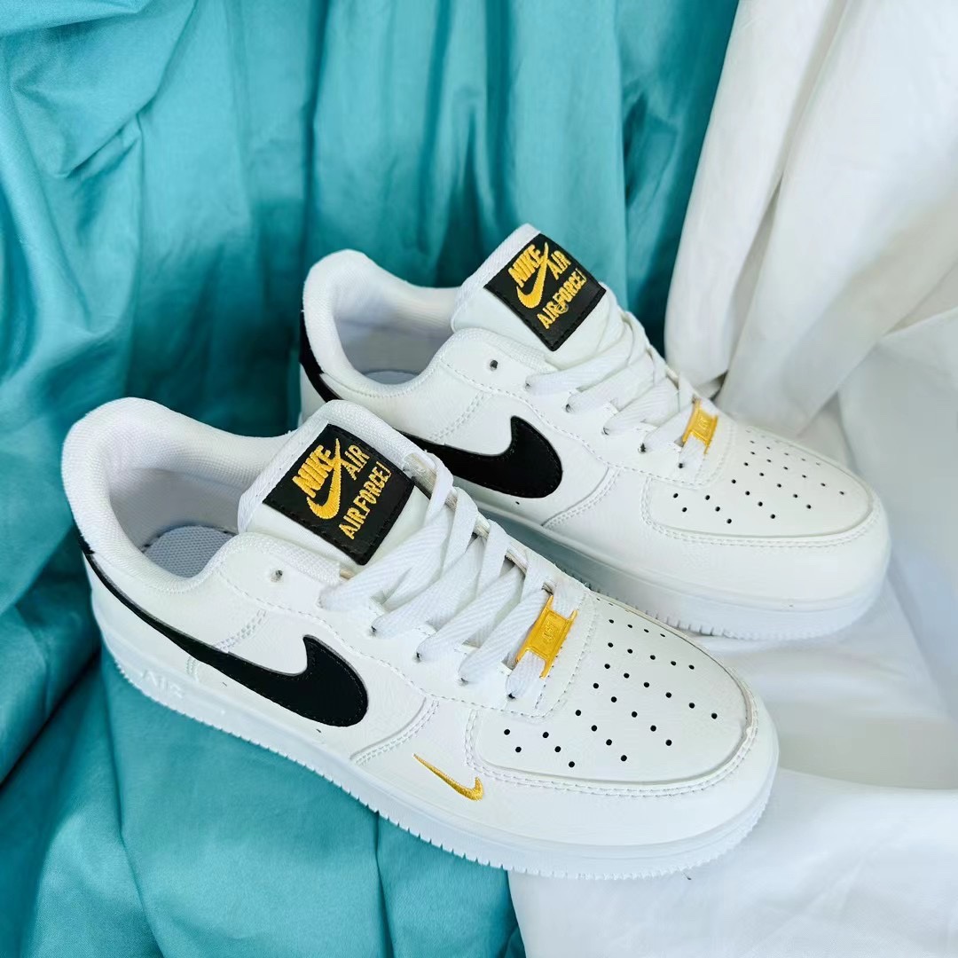 V2347-208.7💴29.99$NIKE gallery
