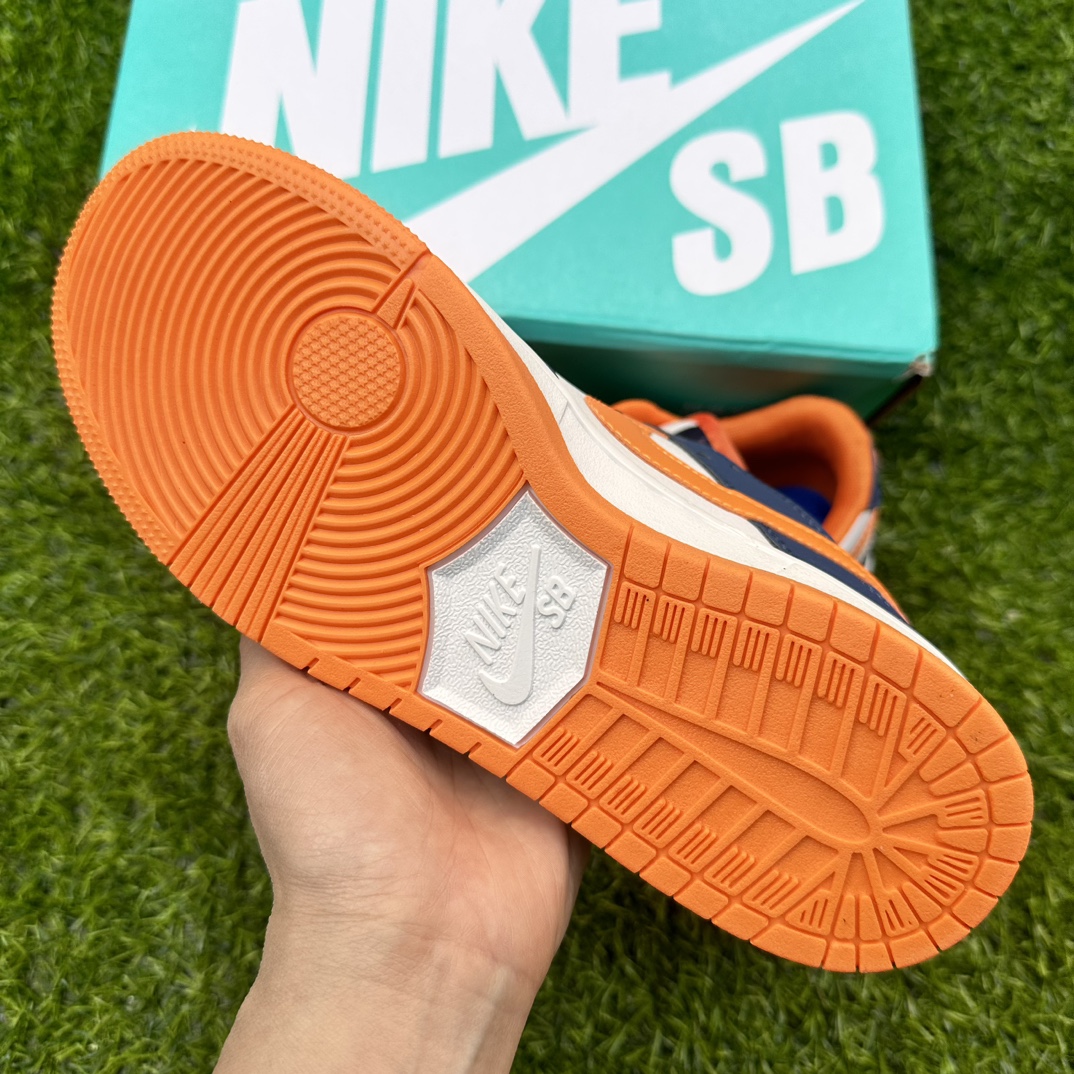 V2354-201.7💴29.02$NIKE gallery