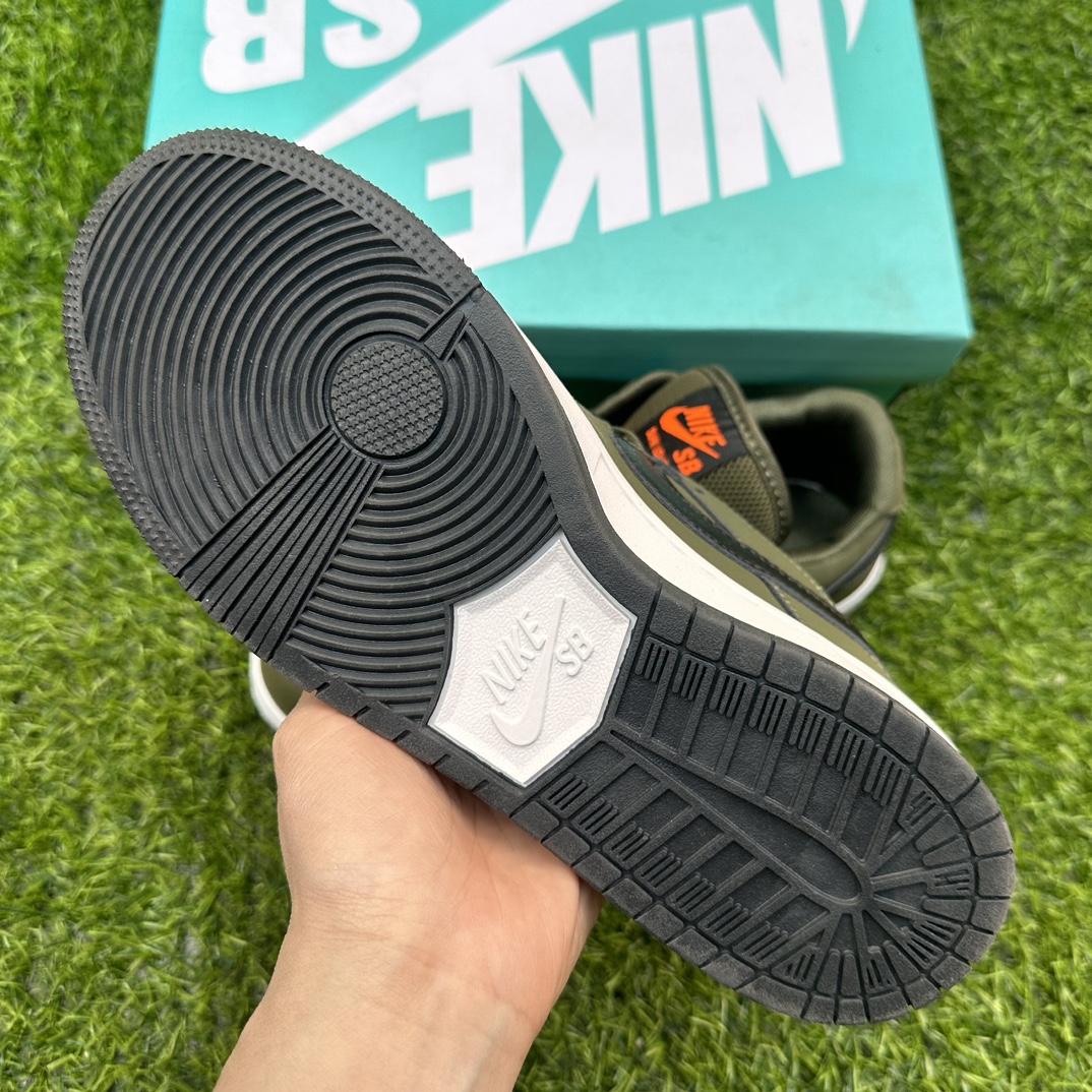V2354-201.7💴29.02$NIKE gallery