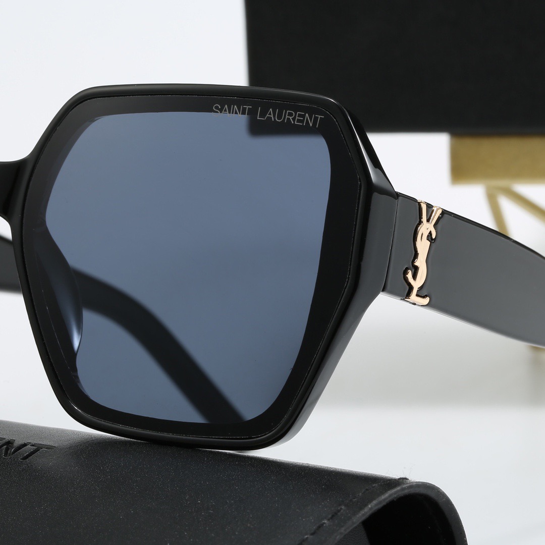 V2358-148.8💴24.68$YSL gallery