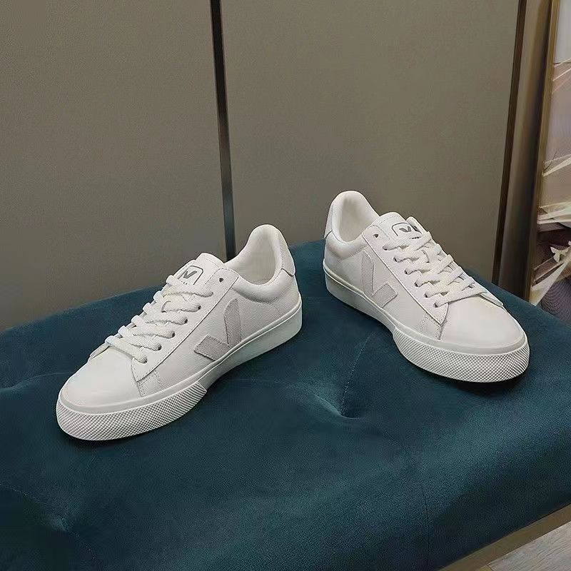 V2376-374.8💴53.33$VEJA gallery