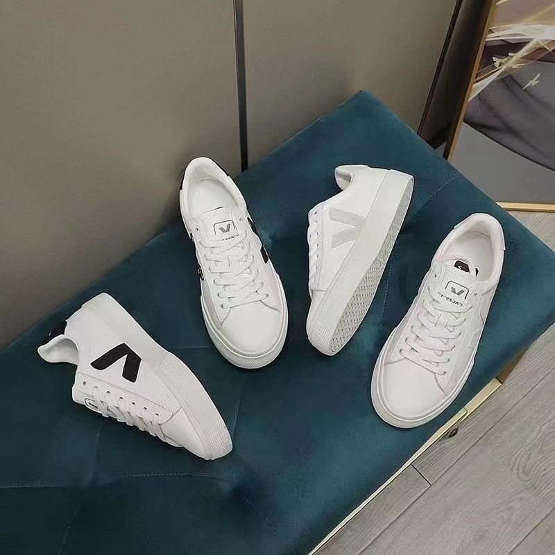 V2376-374.8💴53.33$VEJA gallery