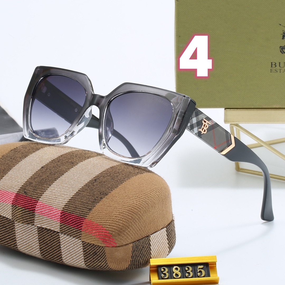 V2545-158.83💴26.06$burberry gallery