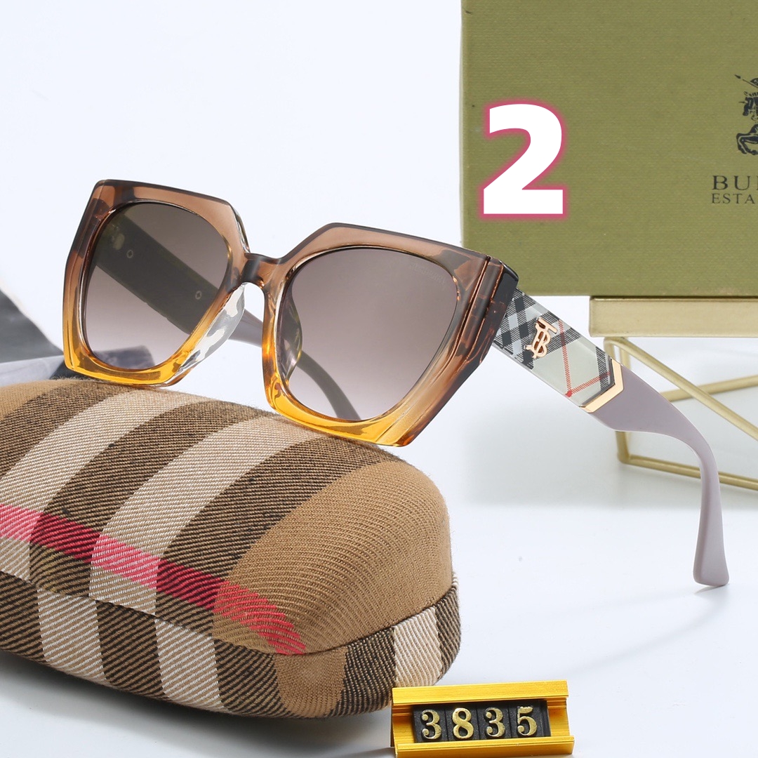 V2545-158.83💴26.06$burberry gallery