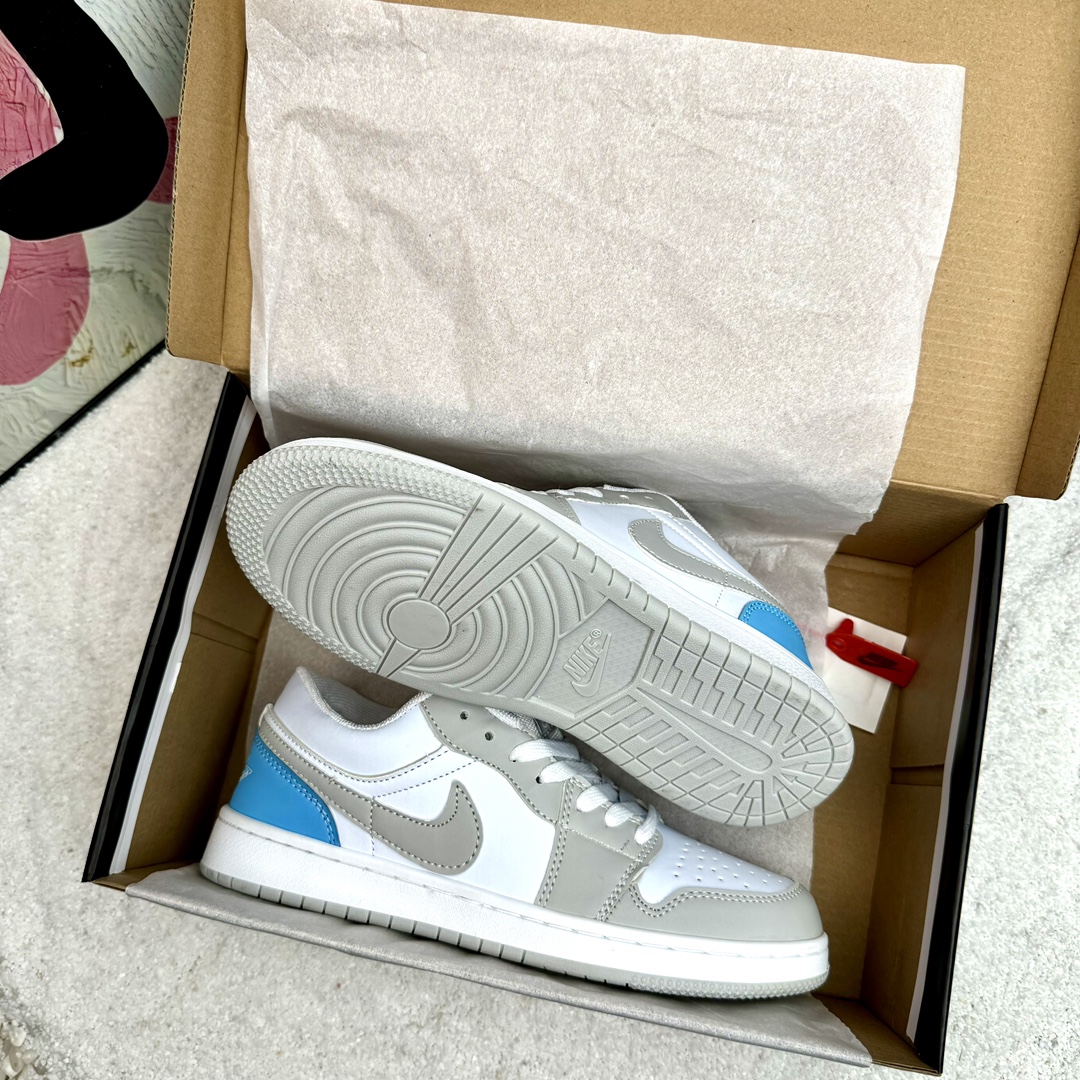 V2778-206.3💴31.66$NIKE gallery