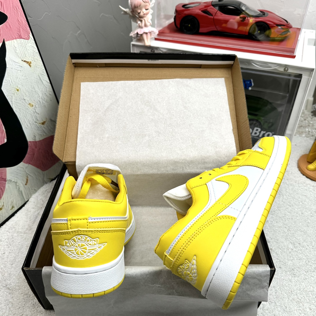 V2778-206.3💴31.66$NIKE gallery
