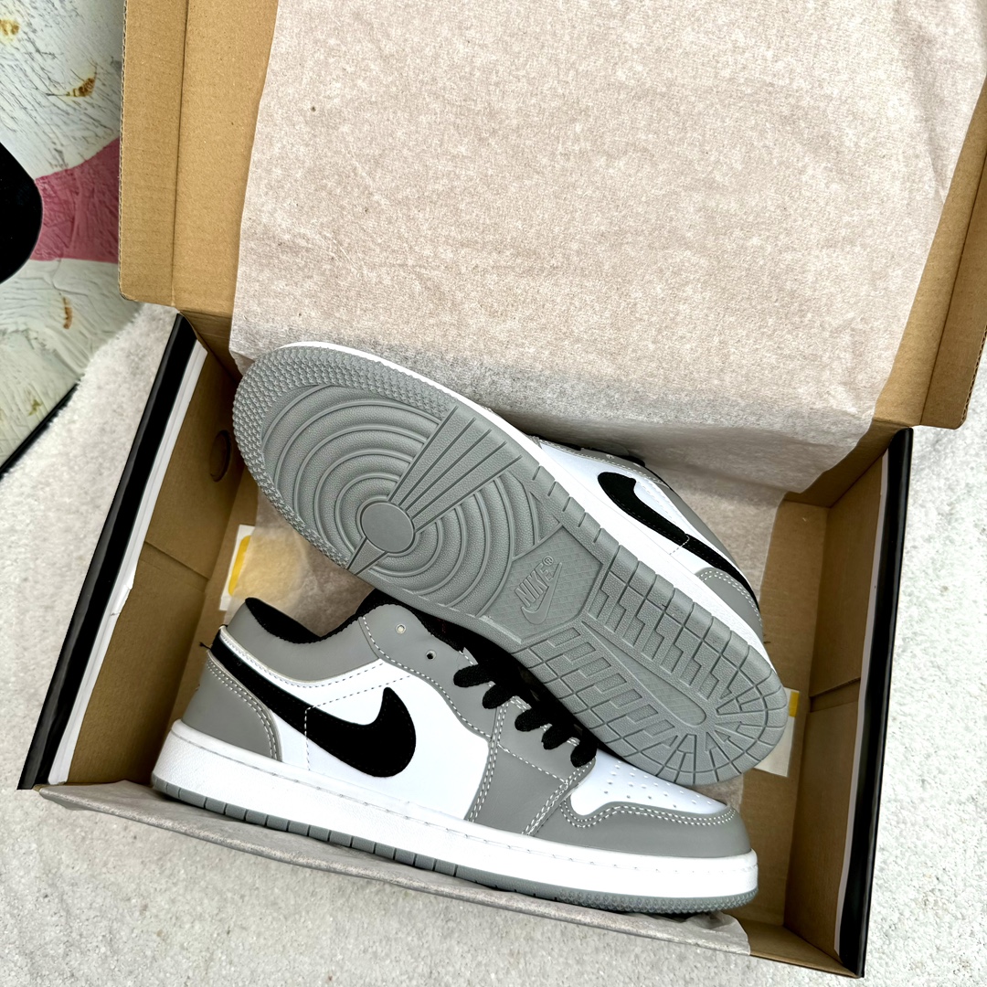 V2778-206.3💴31.66$NIKE gallery
