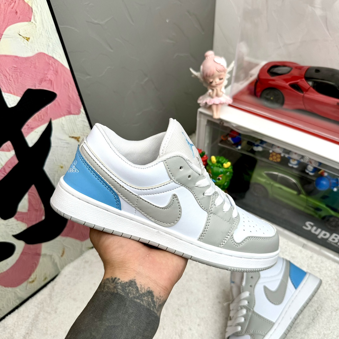 V2778-206.3💴31.66$NIKE gallery