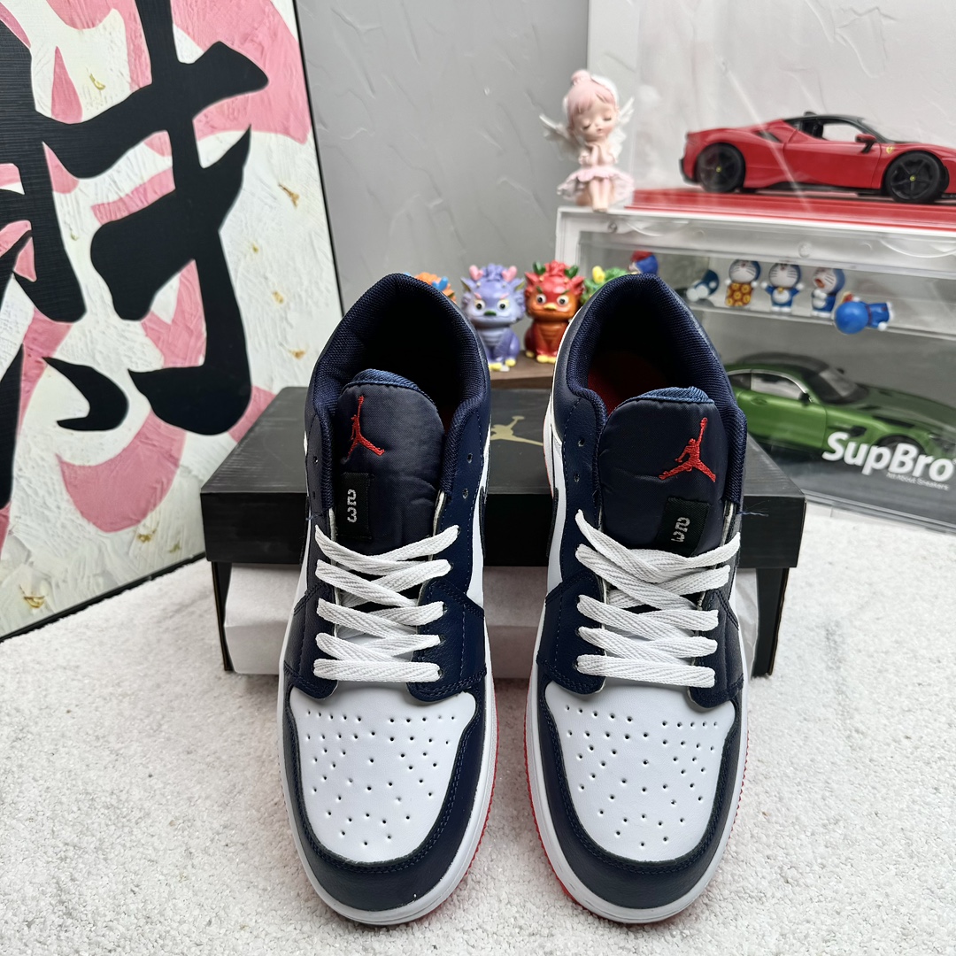 V2778-206.3💴31.66$NIKE gallery