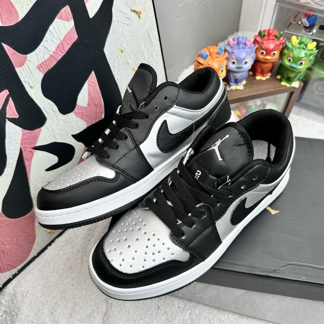 V2778-206.3💴31.66$NIKE gallery