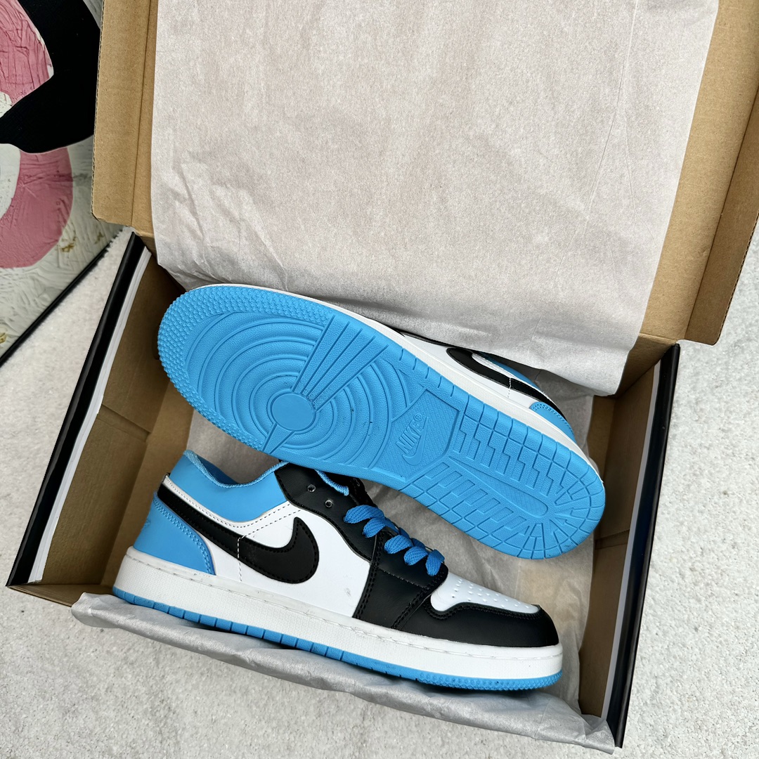V2778-206.3💴31.66$NIKE gallery