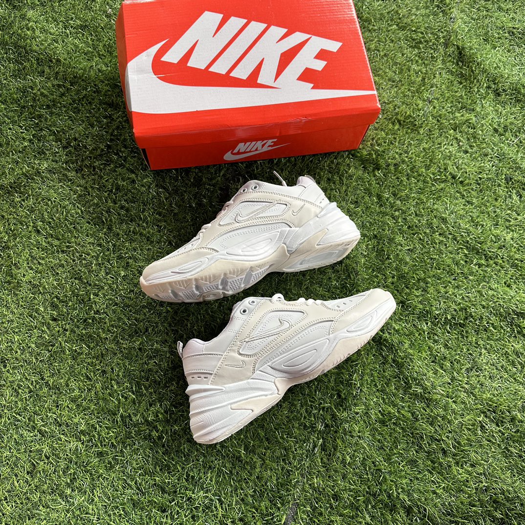 V2820-249.6💴36.68$NIKE gallery