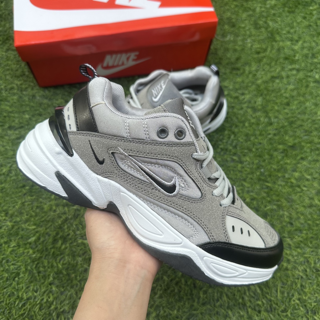 V2820-249.6💴36.68$NIKE gallery