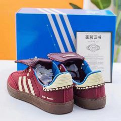 V2843-243.99💴36.88$adidas gallery