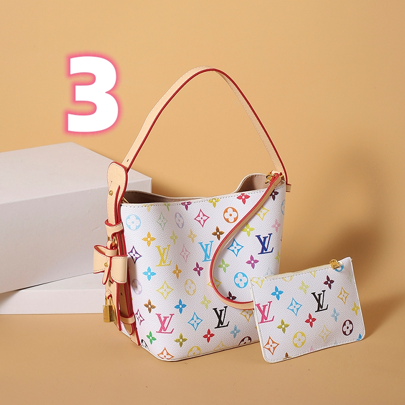 V2856-💴31.68$LV gallery