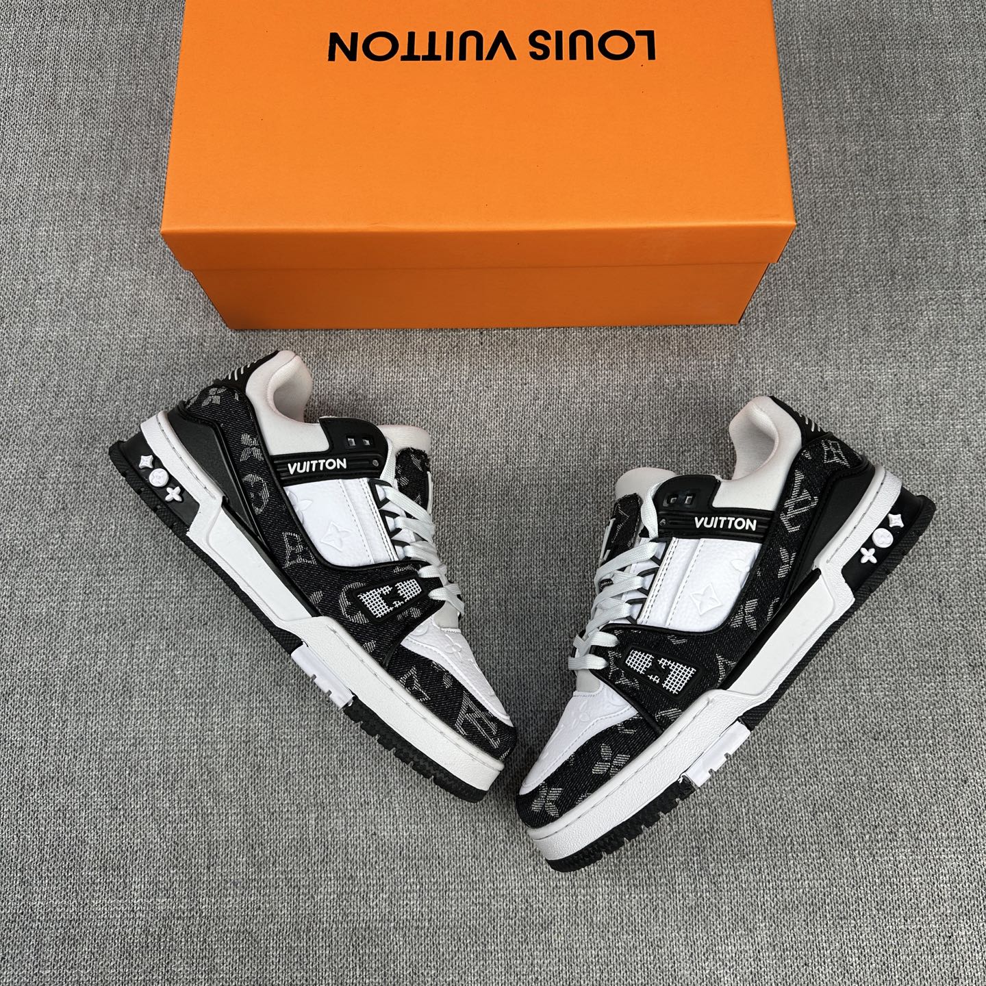 V2860-💴43$LV gallery