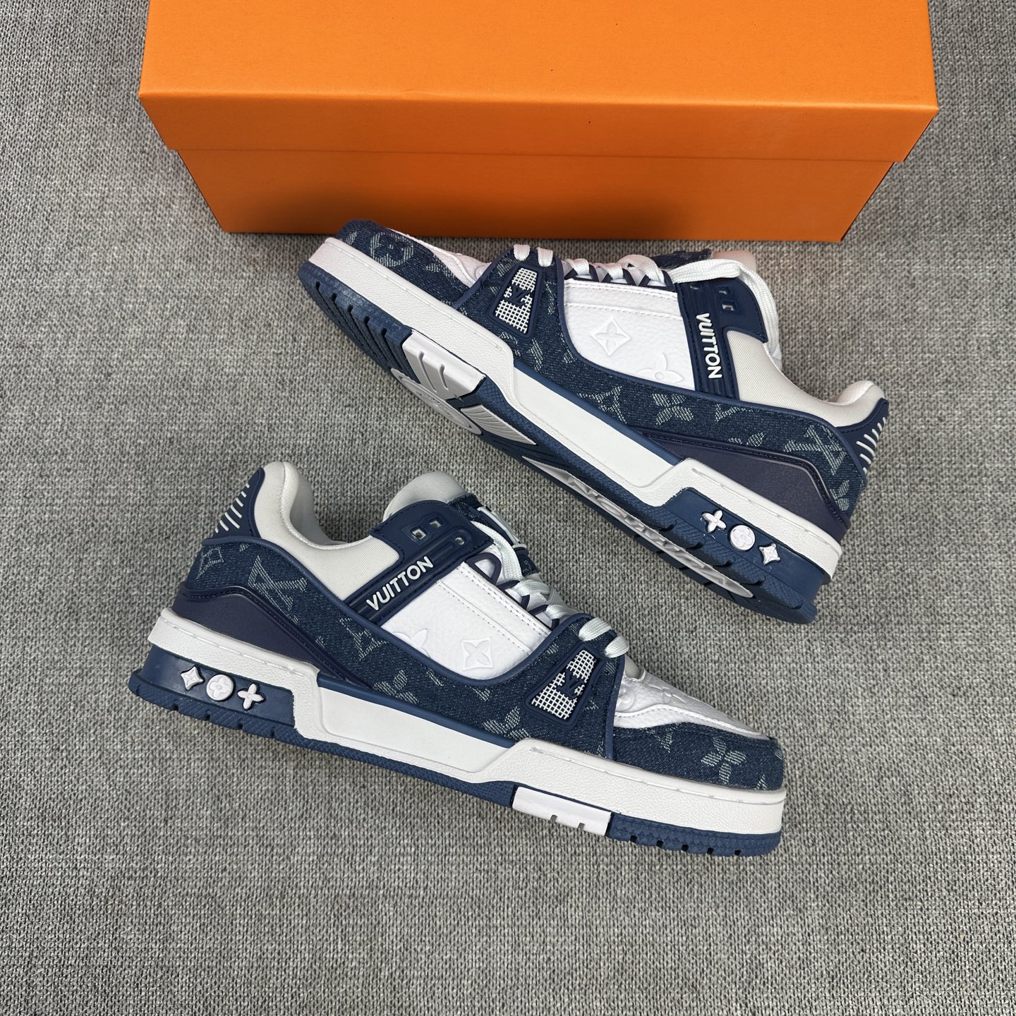 V2860-💴43$LV gallery