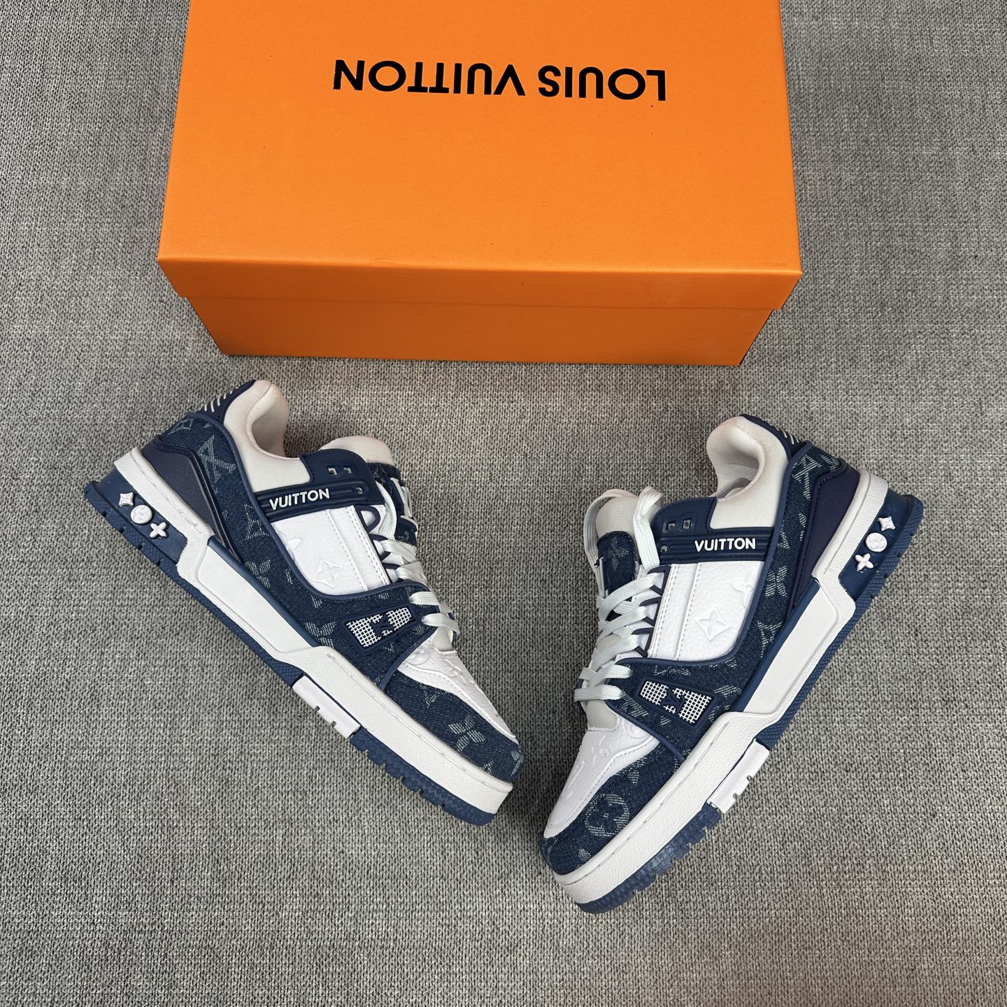 V2860-💴43$LV gallery