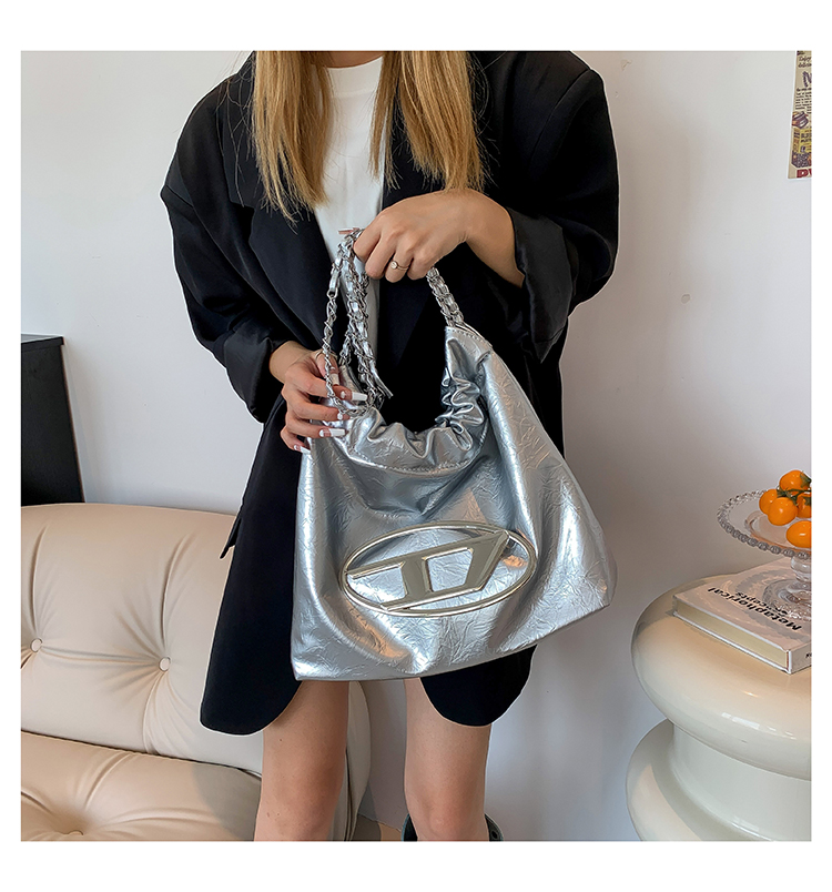 V2865-💴30.66$Diesel gallery