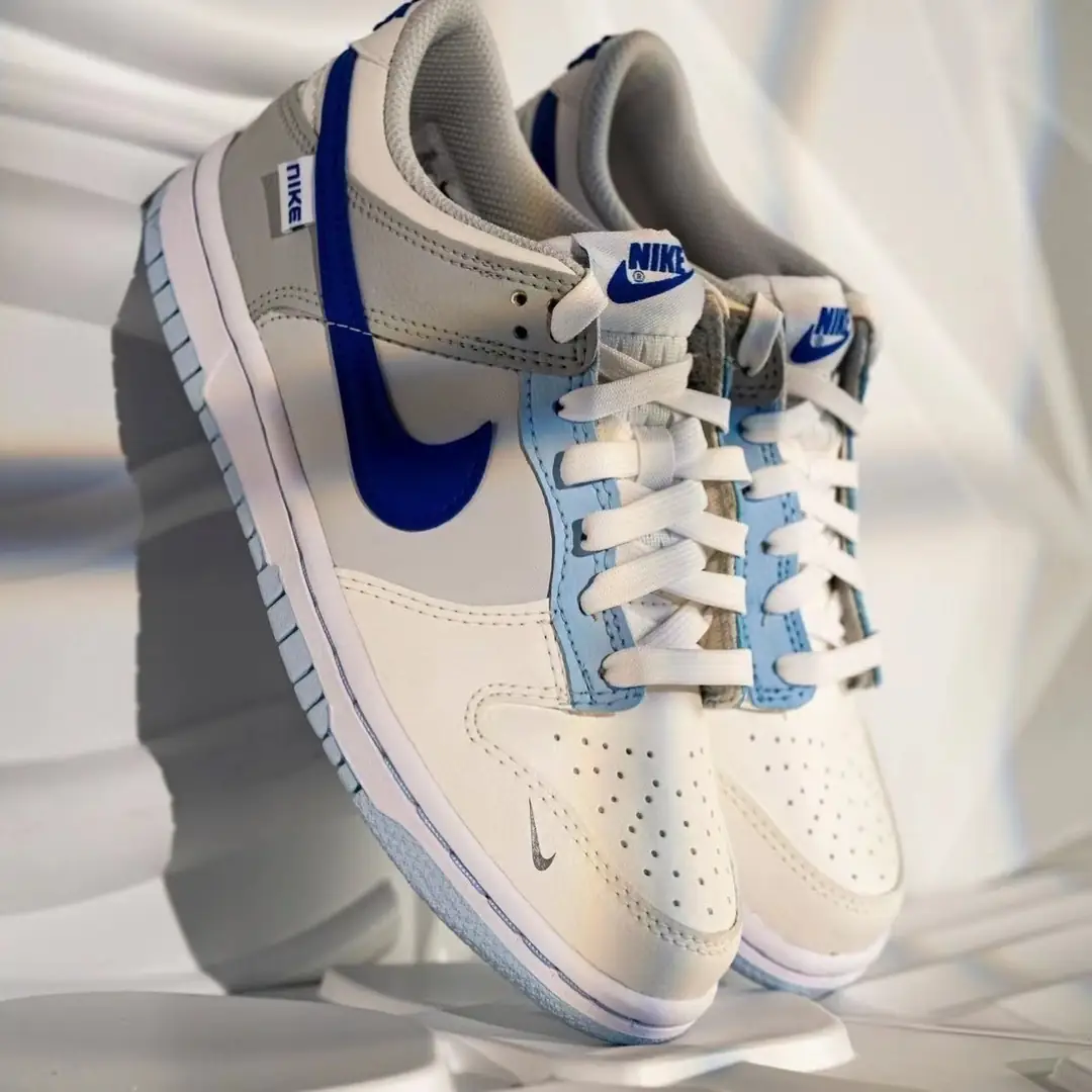 Oo1106-302.4💴42$ NIKE gallery