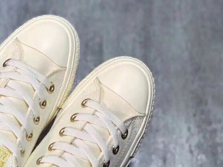 Oo1201-289.88￥43.68$comverse gallery