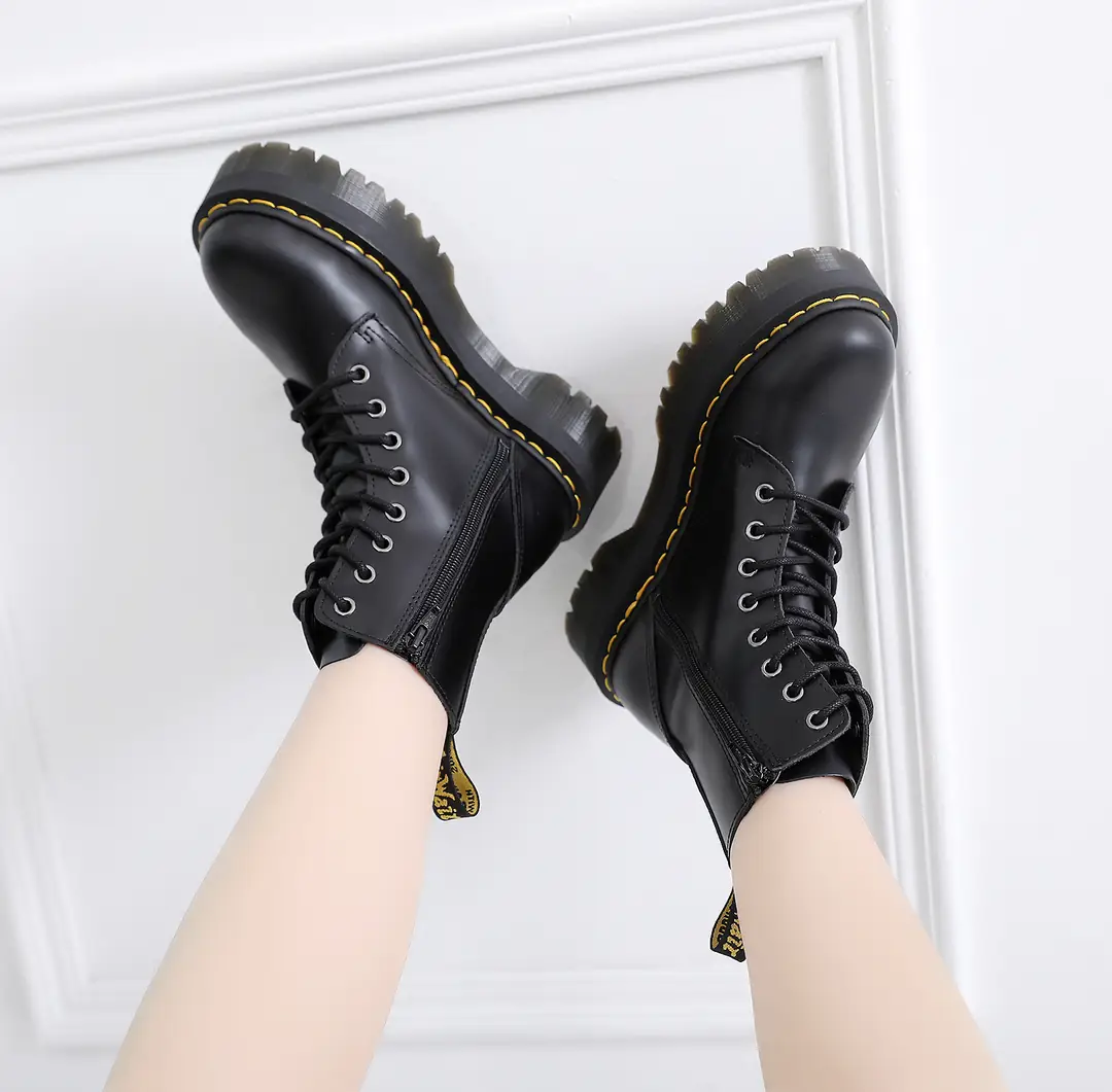 Oo1283-428.74💴|59.51$Dr.Martens gallery