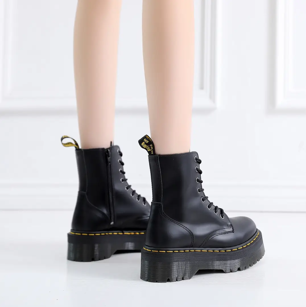 Oo1283-428.74💴|59.51$Dr.Martens gallery