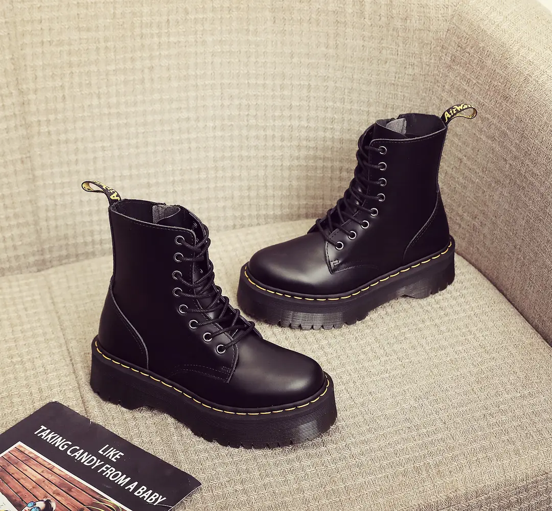 Oo1283-428.74💴|59.51$Dr.Martens gallery