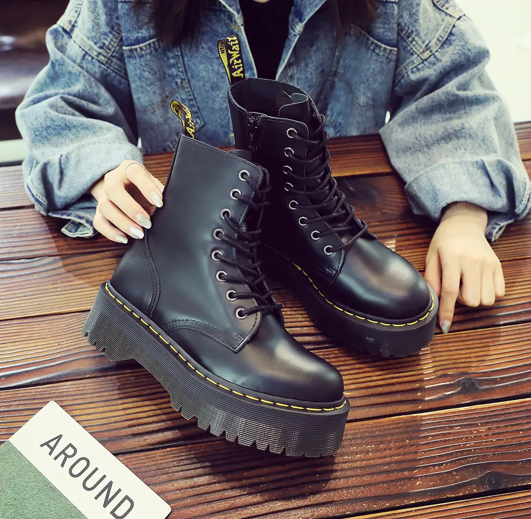 Oo1283-428.74💴|59.51$Dr.Martens gallery